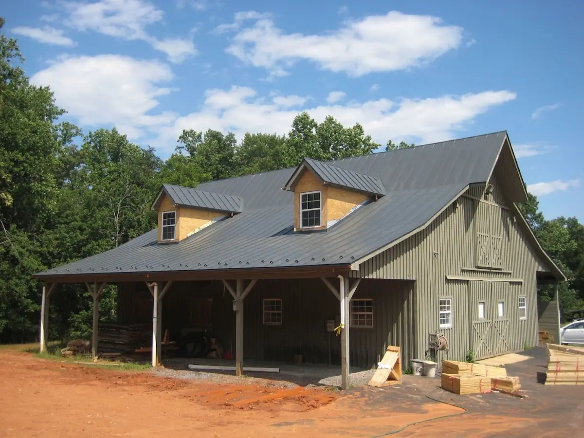 Expert Metal Roof Repair workmanship in Pinewood Village